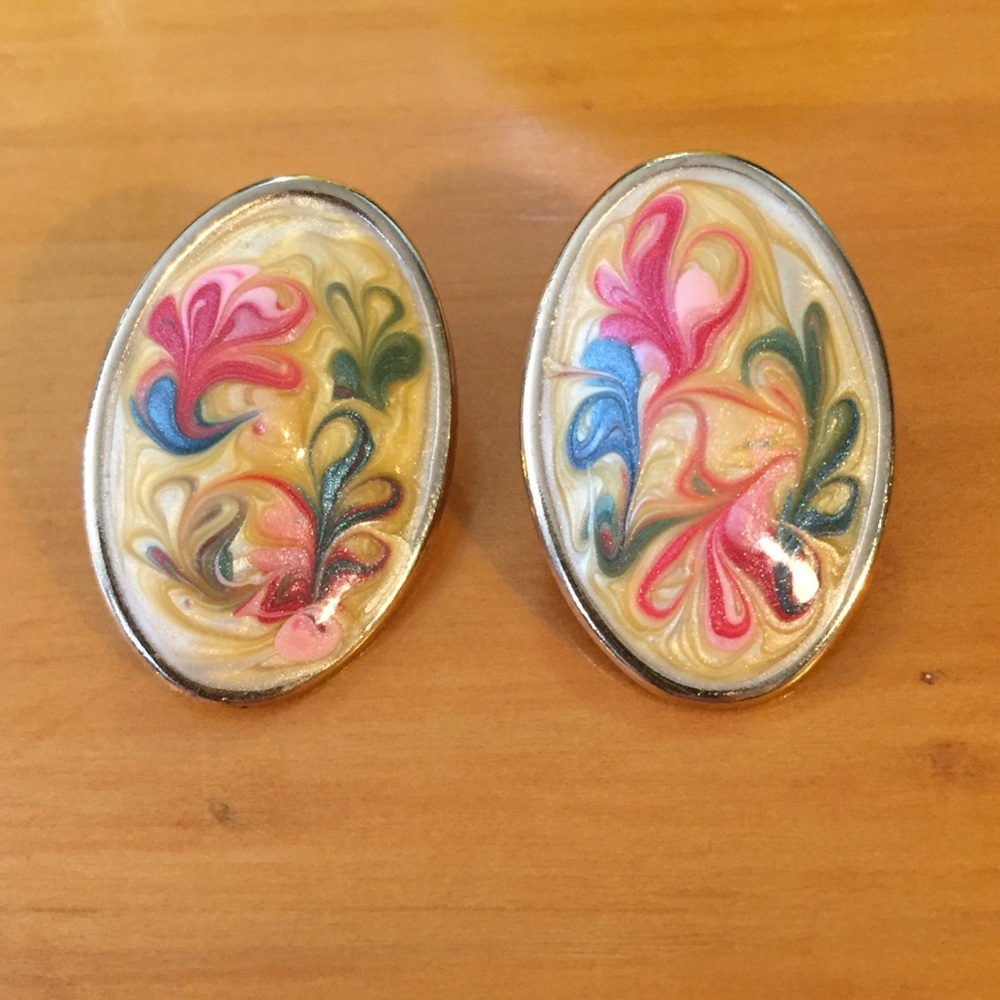 Paint swirl earrings